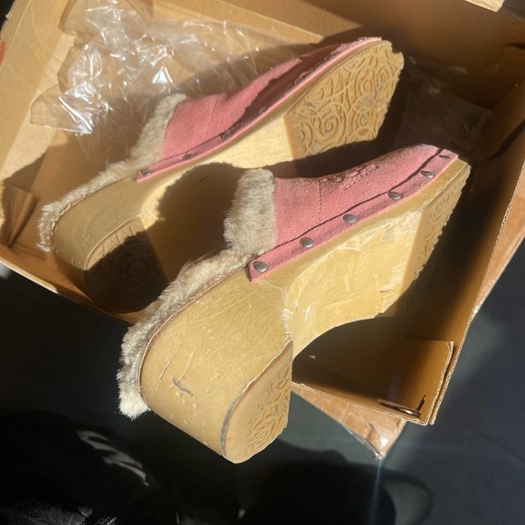 UGG Australia Kalie Suede Shearling Wood Clogs Mules Pink Women's Size 10 - Picture 5 of 8